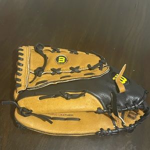 Wilson glove